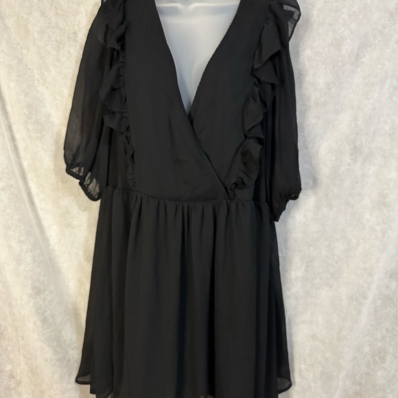 H&M Black Dress, Size Large 3/$25 - Picture 3 of 7